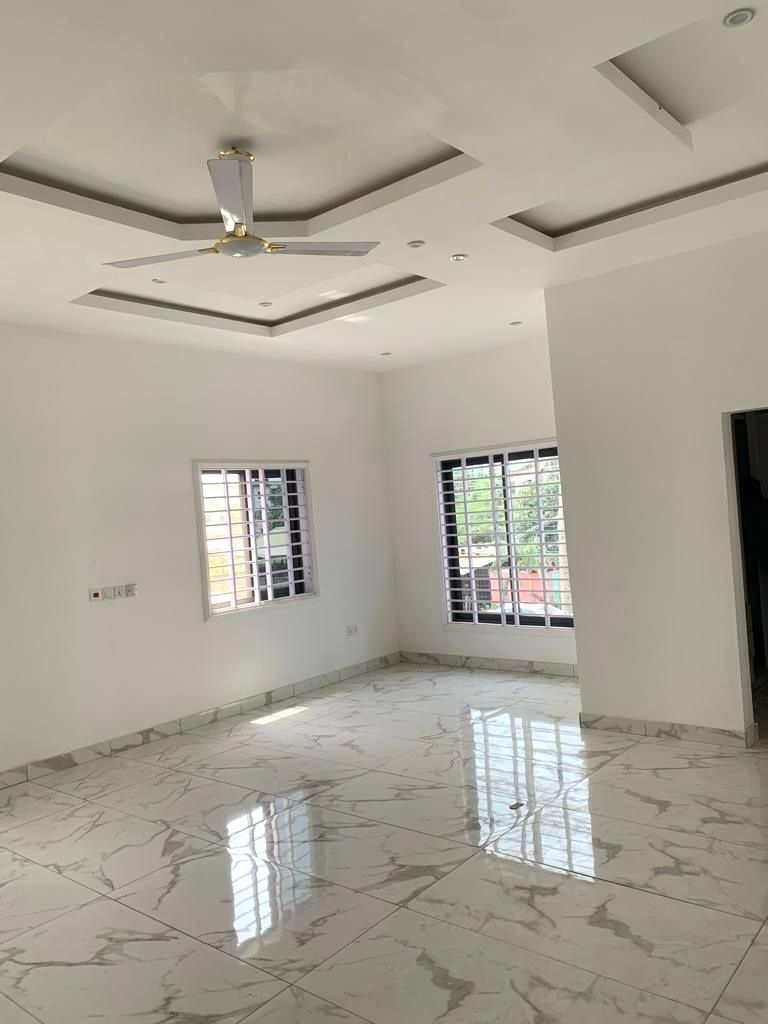 WhatsApp Image 2026-01-21 at 12.17.26 Luxurious 3-Storey 5-Bedroom House for Sale at Achimota, Accra