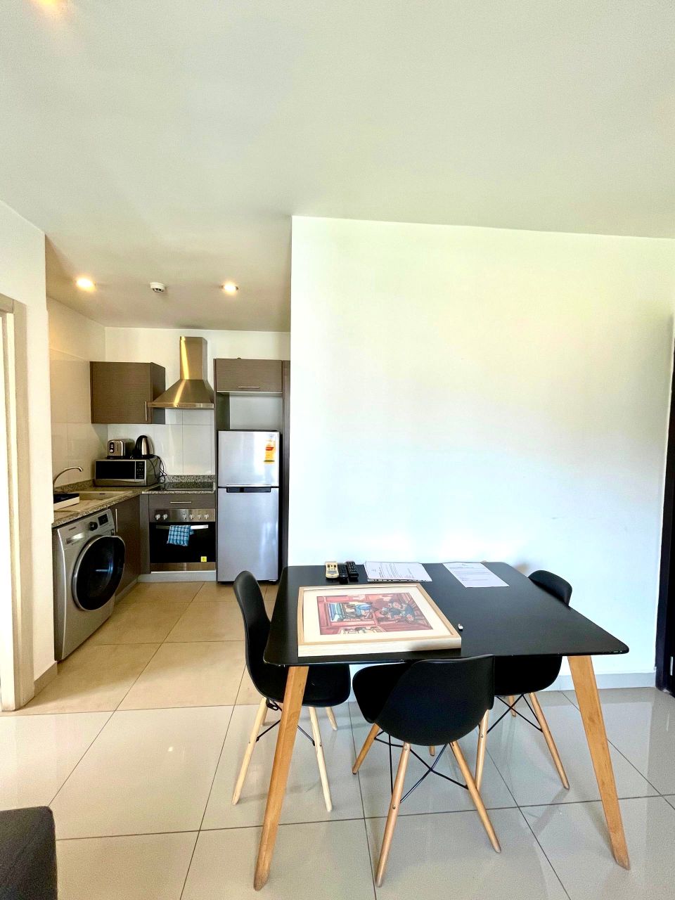 WhatsApp Image 2026-04-27 at 14.02.56 (1) 1-Bedroom Investment Unit for Sale – The Gallery Apartments