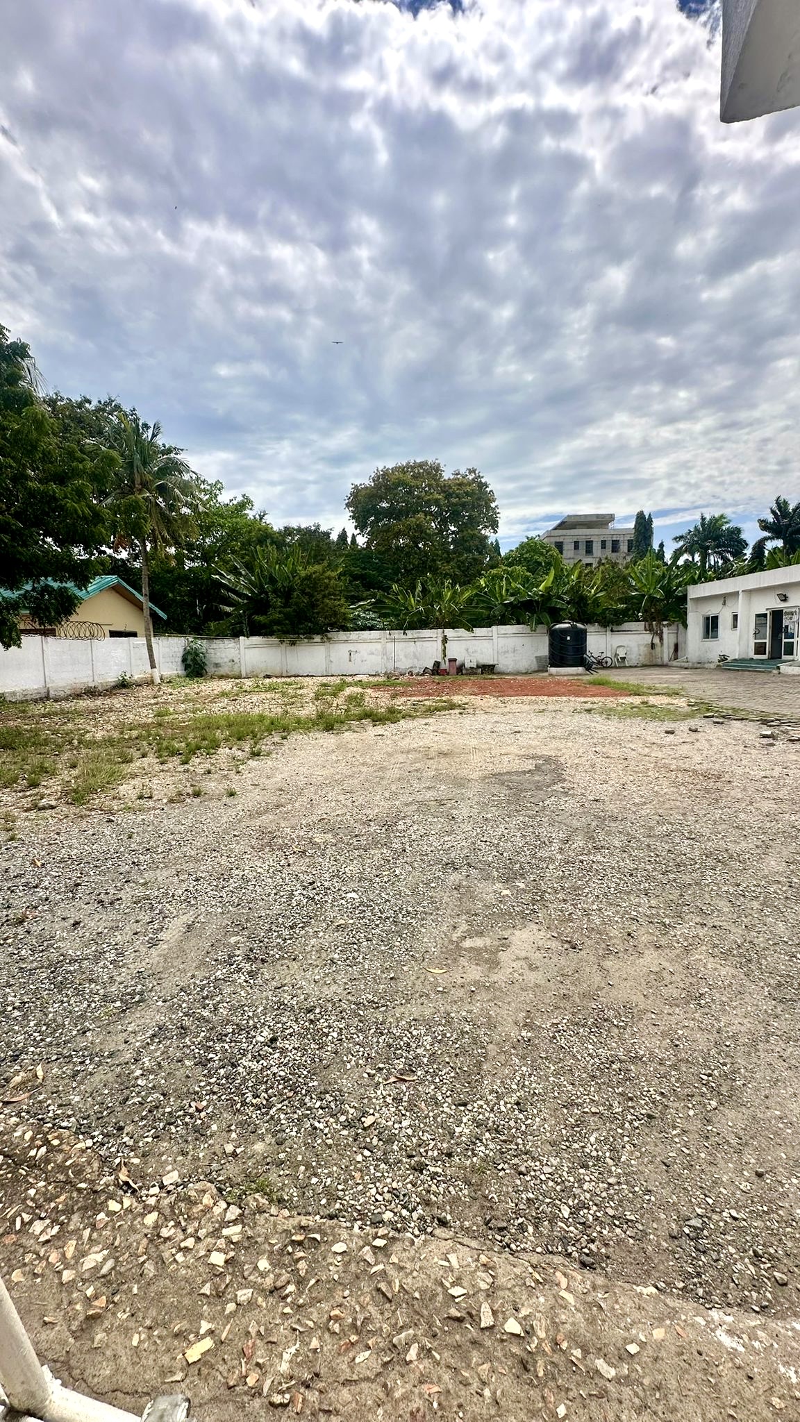 2a52ed6e-dbcd-43ef-a680-99045fb0514e PREMIUM LAND FOR SALE IN EAST CANTONMENTS