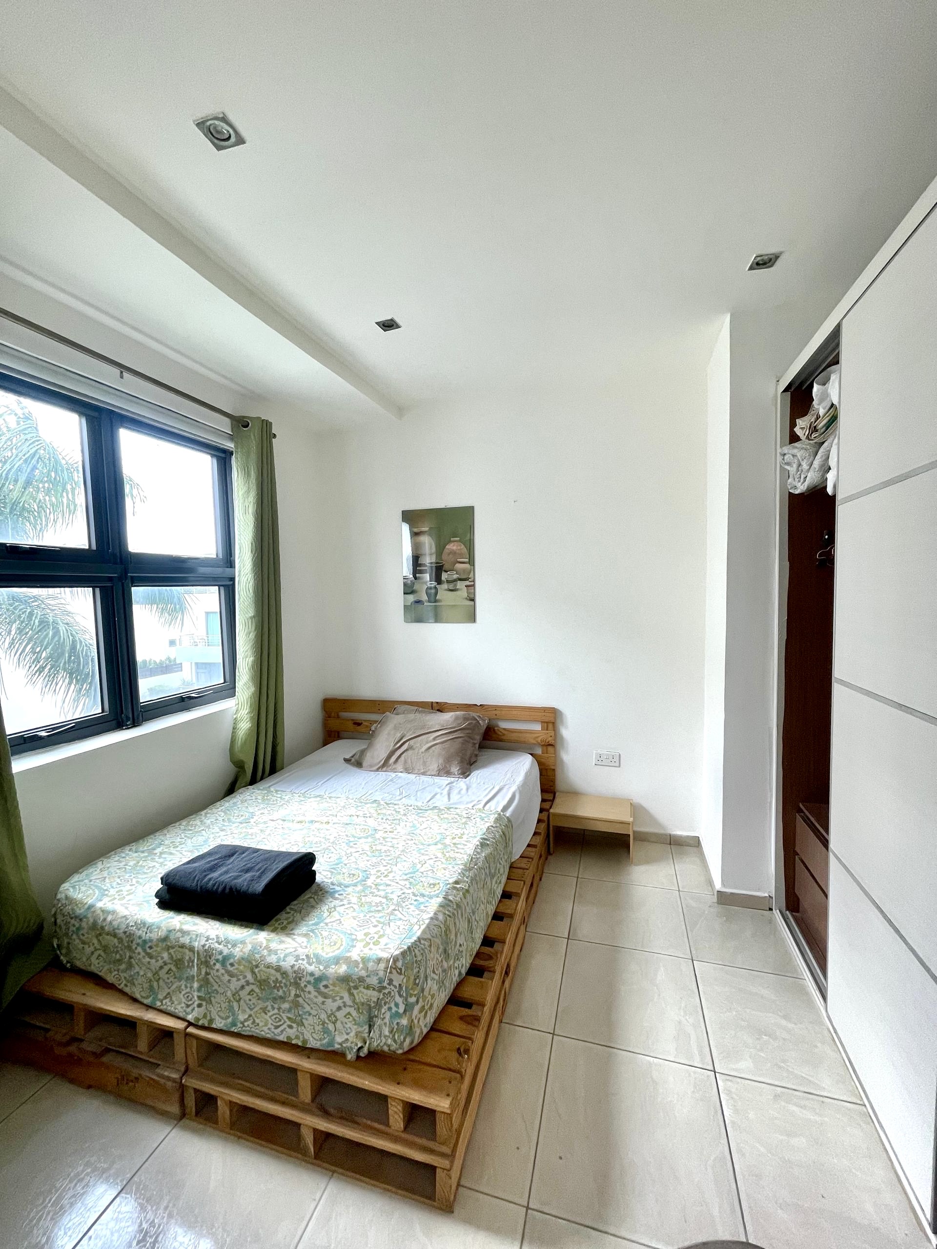 5b687c49-dc00-404a-9458-b6510953c768 Two-bedroom apartment is up for sale at Regimanuel Estates Area