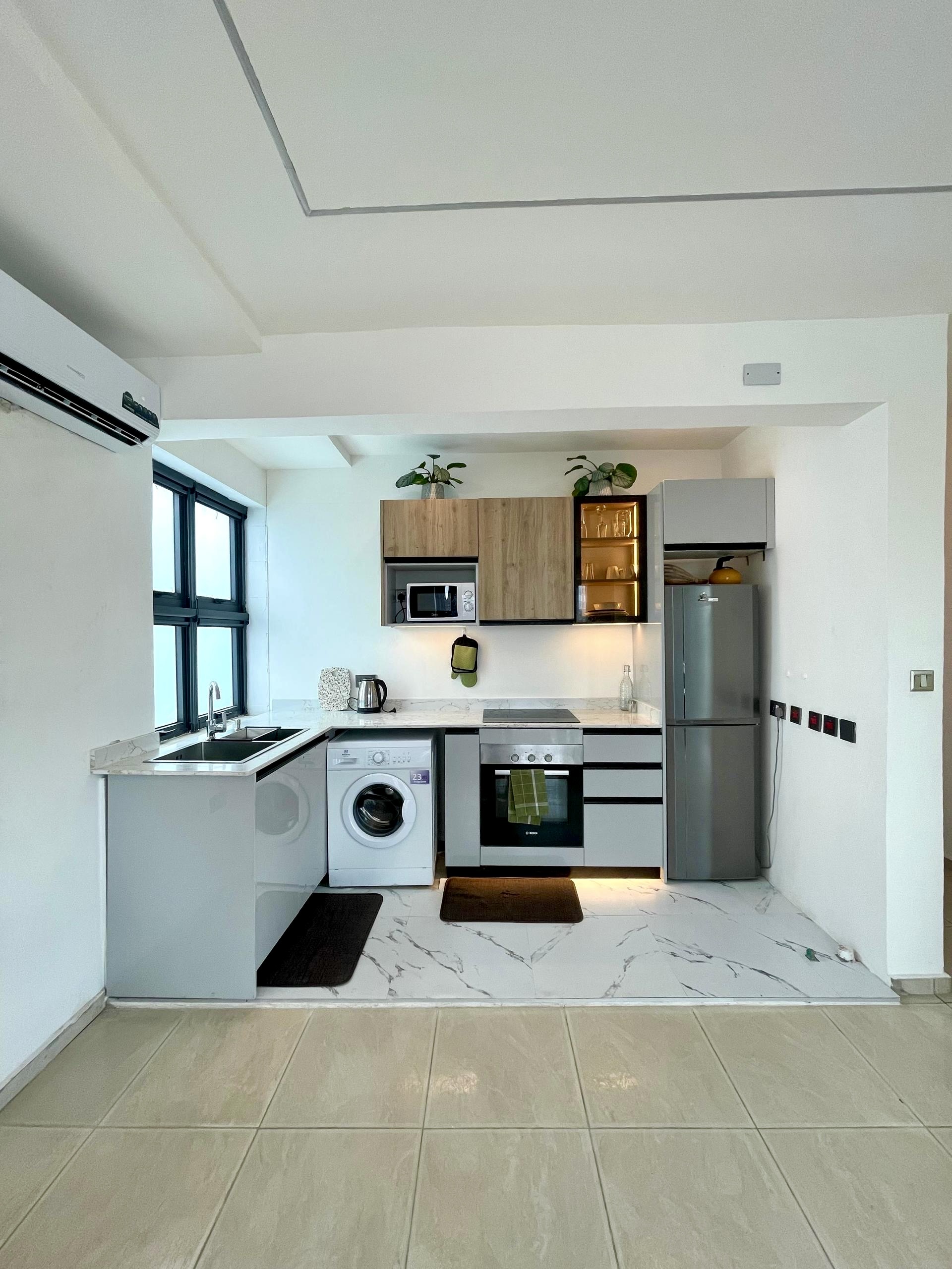 9eb1f07b-2051-42c3-a209-0198b5c8dca8 Two-bedroom apartment is up for sale at Regimanuel Estates Area