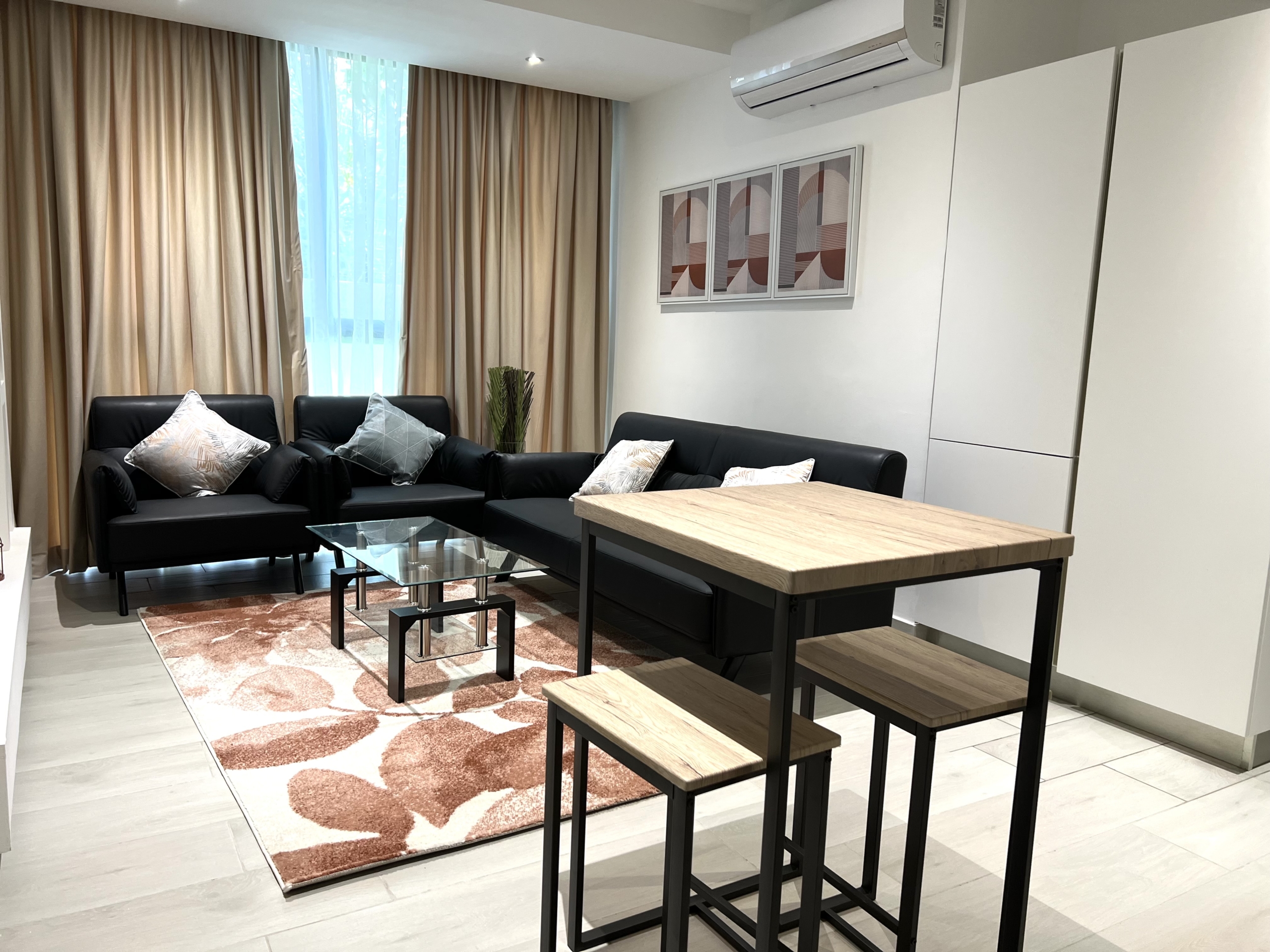 IMG_9222 1 bedroom furnished apartment for rent in Cantonments