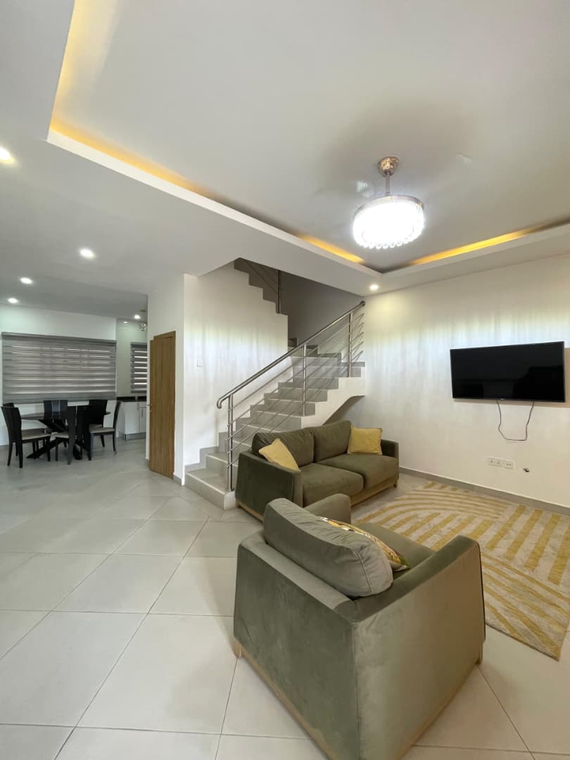 PHOTO-2025-08-22-12-14-17 (1) 2 bedroom furnished duplexes for rent at Abelemkpe