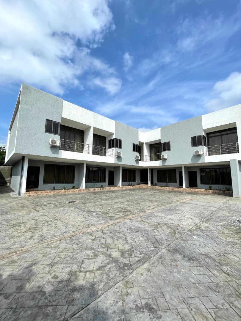 PHOTO-2025-08-22-12-14-17 2 bedroom furnished duplexes for rent at Abelemkpe