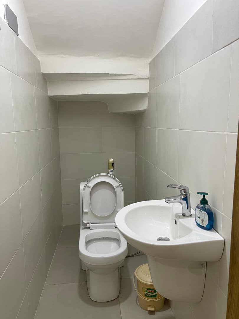 PHOTO-2025-08-22-12-14-18 (3) 2 bedroom furnished duplexes for rent at Abelemkpe